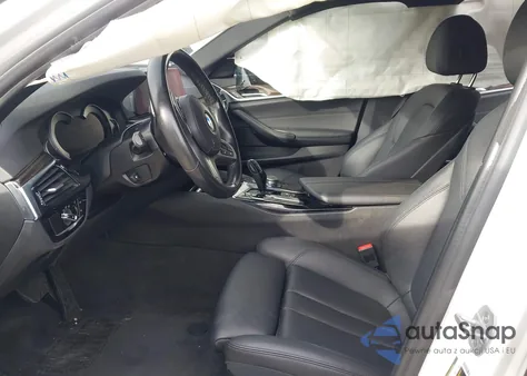 2019 BMW 530E Iperformance z USA, uszkodzony, nr VIN WBAJA9C51KB254933